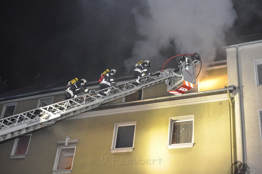Feuer 2Y Dachwohnung Koeln Buchheim Herlerstr P007.JPG